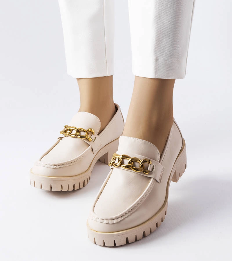 Beżowe mokasyny na traktorowej podeszwie Faiz