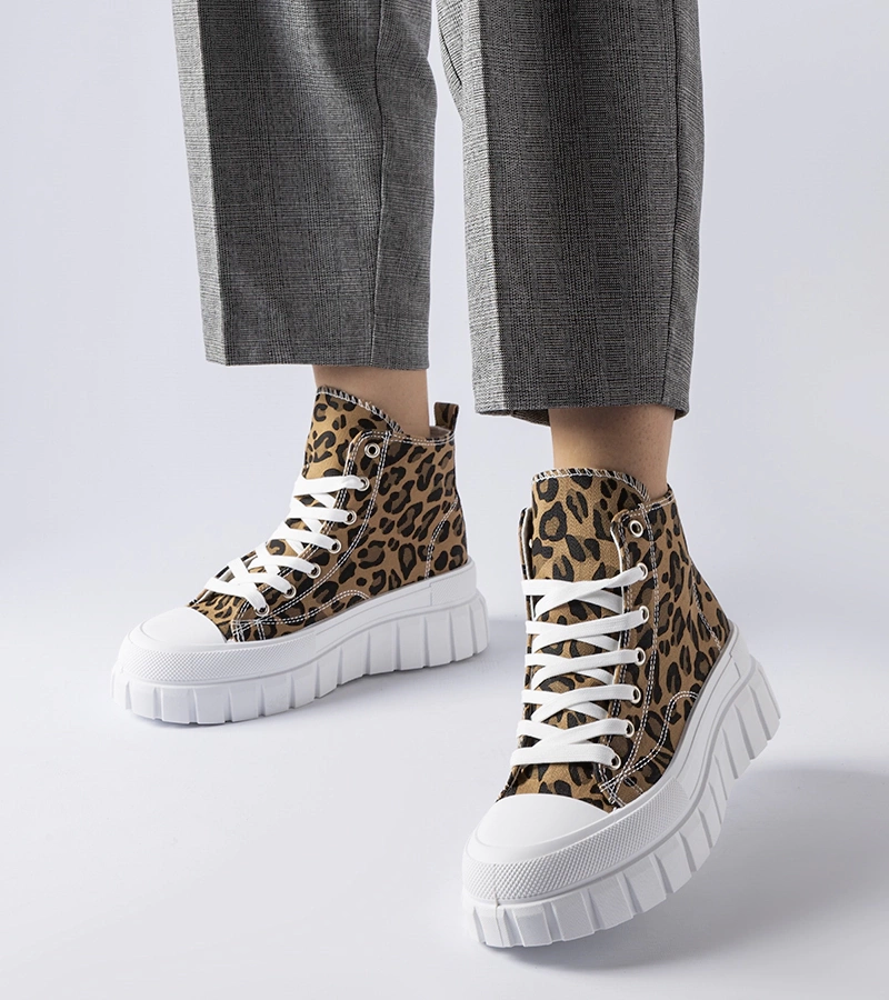 Brązowe trampki na platformie w panterkę Fiave