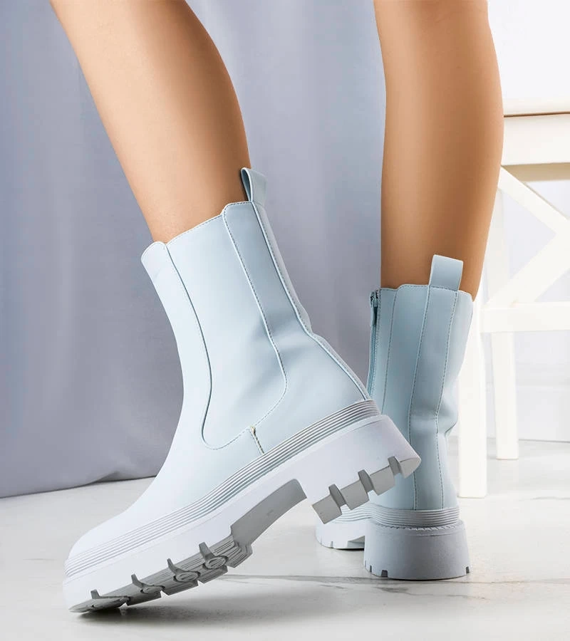 Niebieskie matowe botki ocieplane Coletta