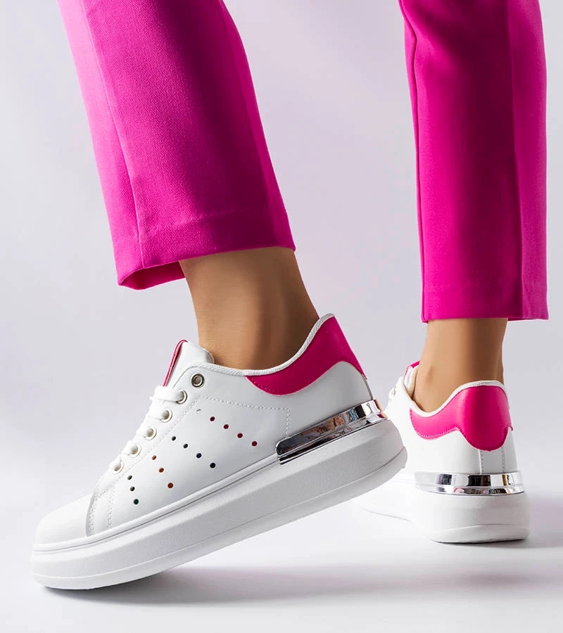 Białe sneakersy z kolorową perforacją Chalut