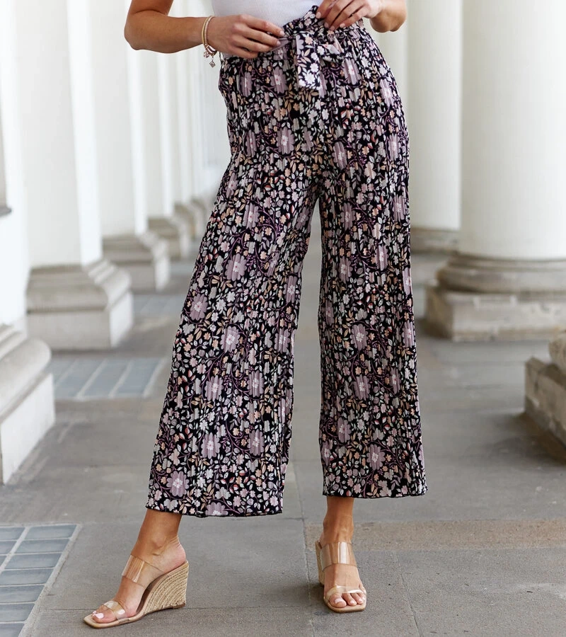 Czarne plisowane spodnie w kwiaty Macognano