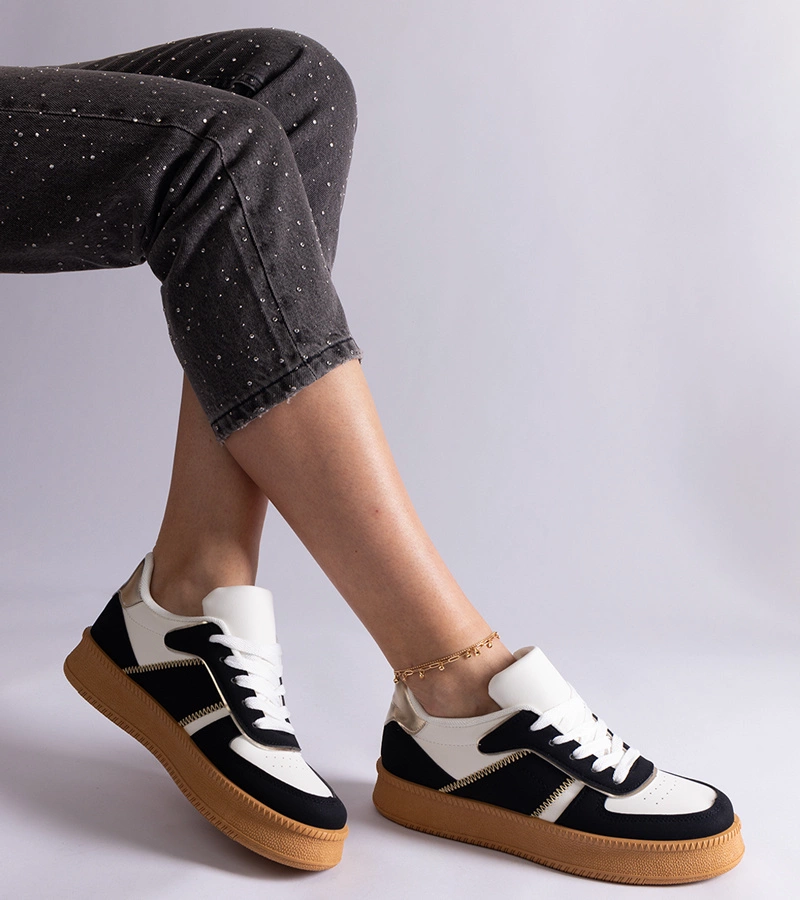 Czarne sneakersy sznurowane na platformie Felicita