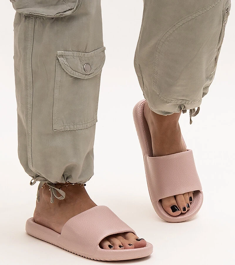 Różowe klapki piankowe Primula