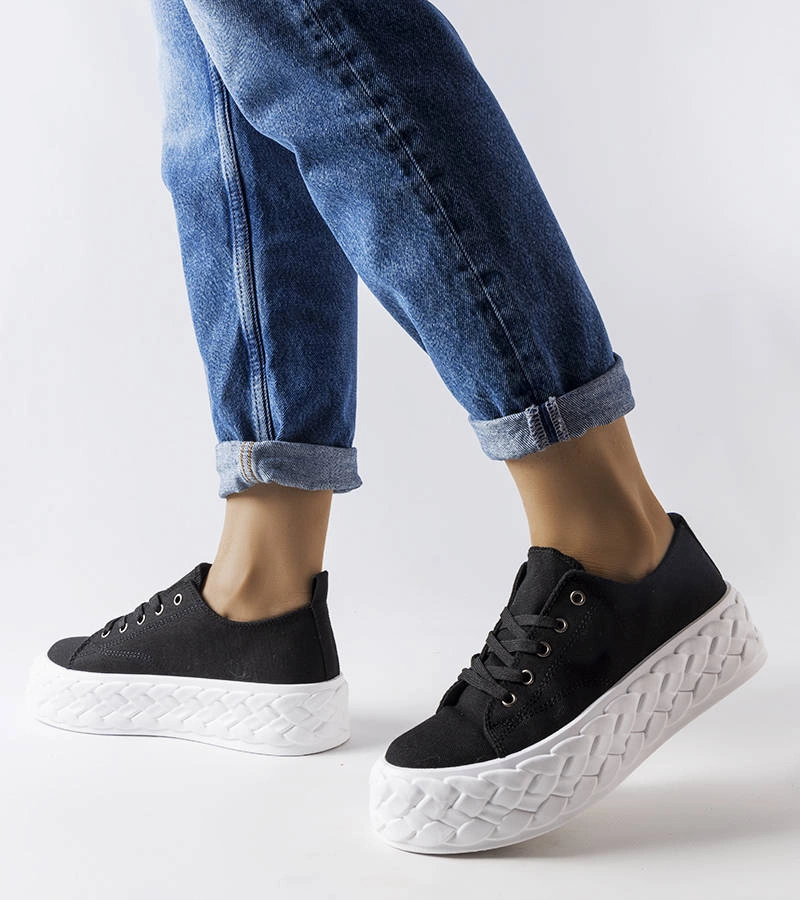 Czarne trampki na masywnej platformie Falerina