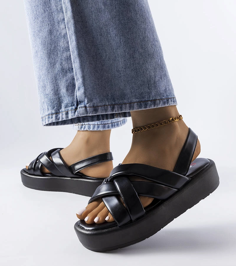 Czarne sandały na platformie Horseshoe