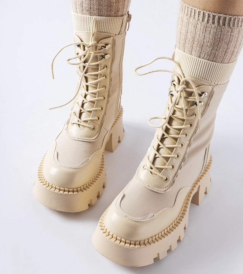 Beżowe workery na masywnej podeszwie Olona