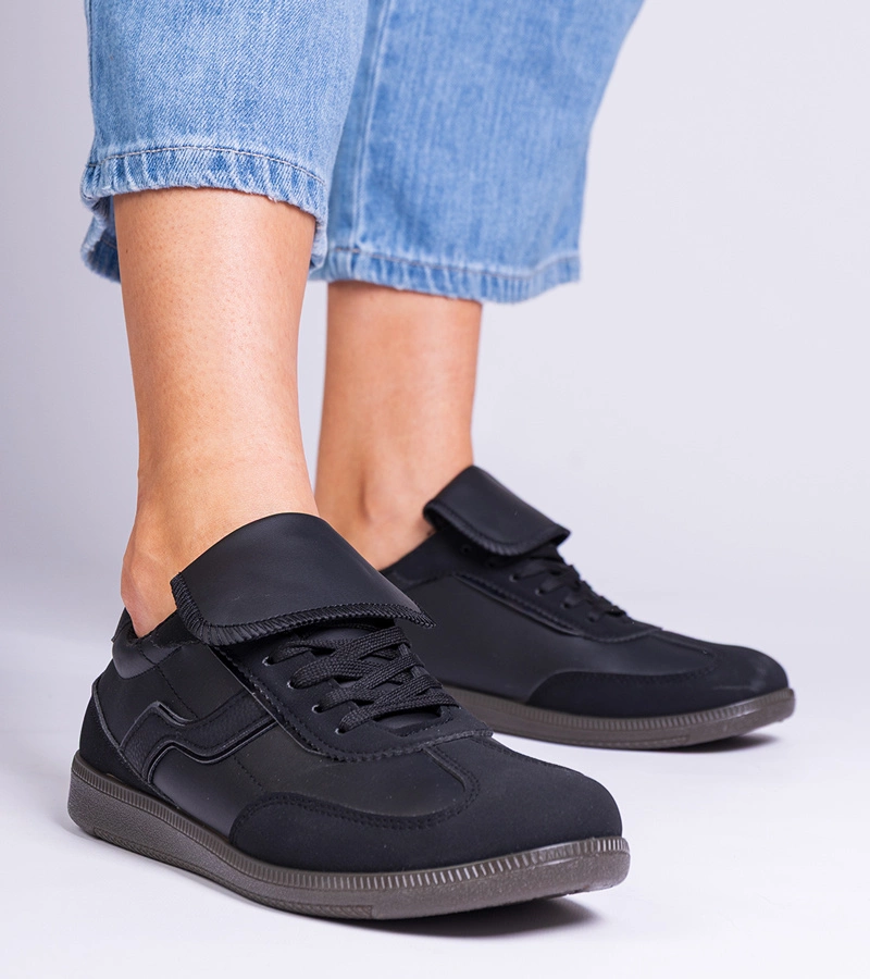 Czarne niskie sneakersy sznurowane Edelmira