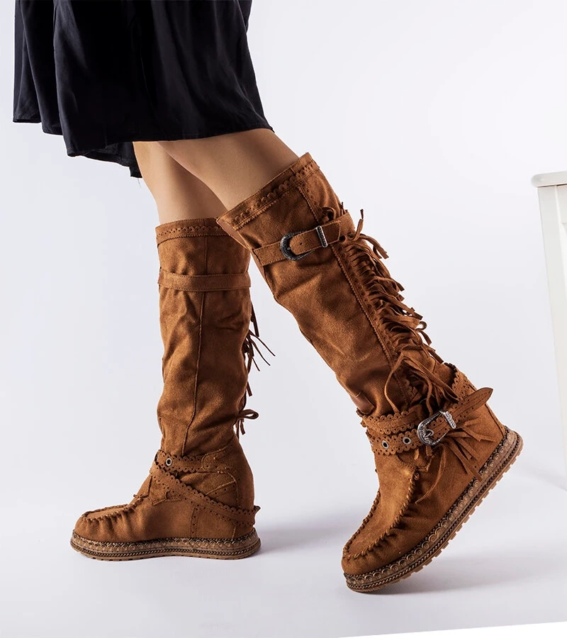 Brązowe kozaki na krytym koturnie Filiberta