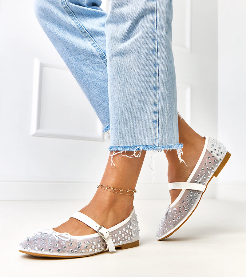 Białe balerinki siateczkowe z kryształkami Elasida