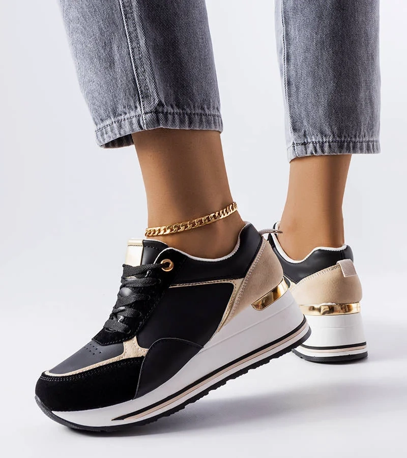 Czarne sneakersy na koturnie Harvé