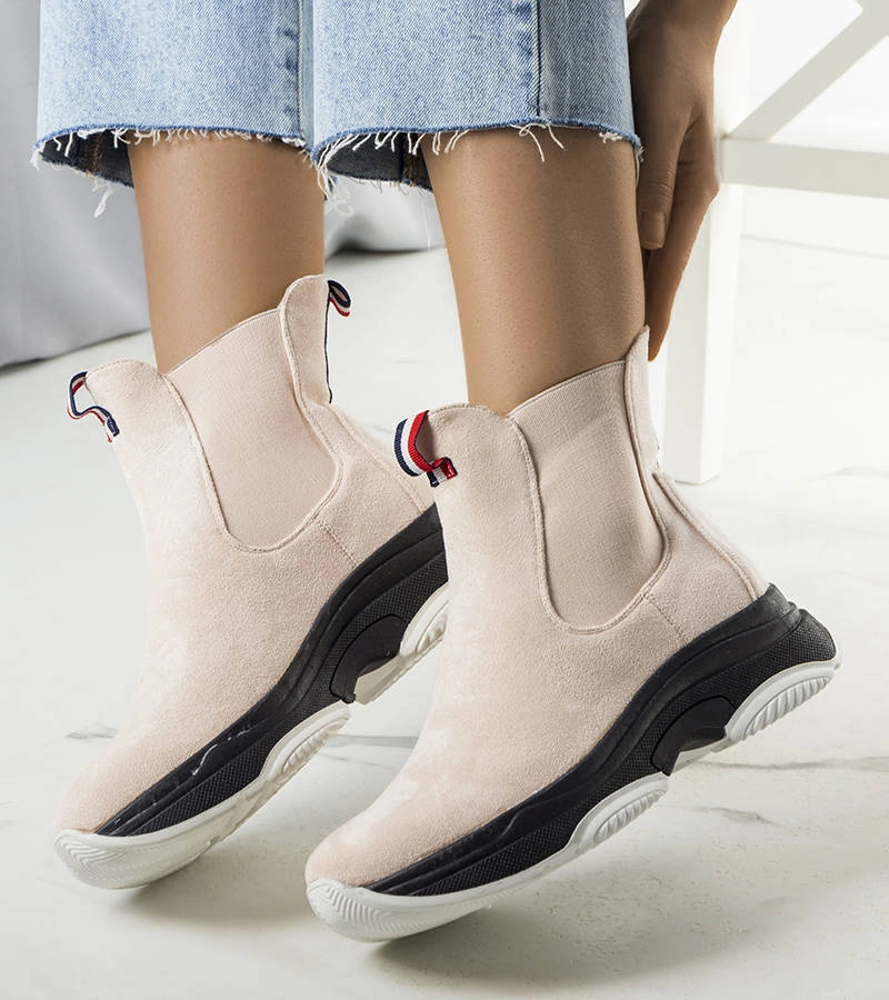 Beżowe ocieplane botki Takani