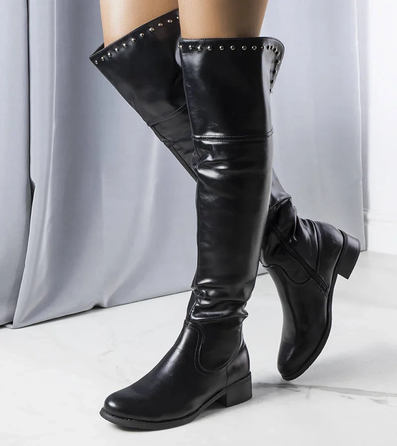 Czarne ocieplane kozaki na płaskim obcasie Onyx