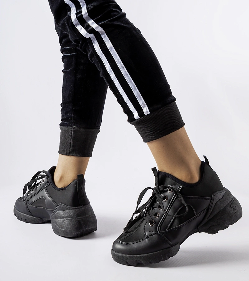 Czarne sneakersy z elastyczną cholewką Abal