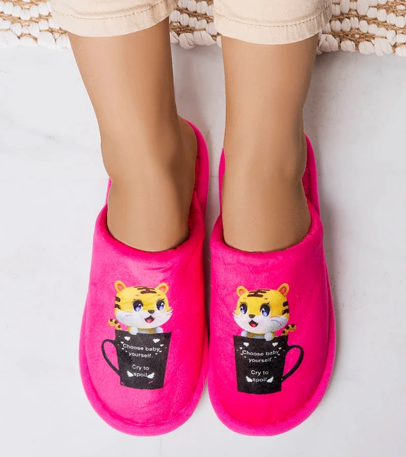 Neonowe różowe miękkie kapcie Catcup