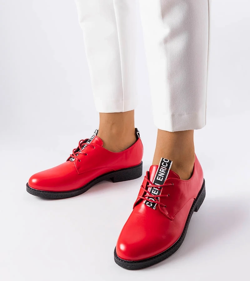 Czerwone wiązane półbuty Edmonton