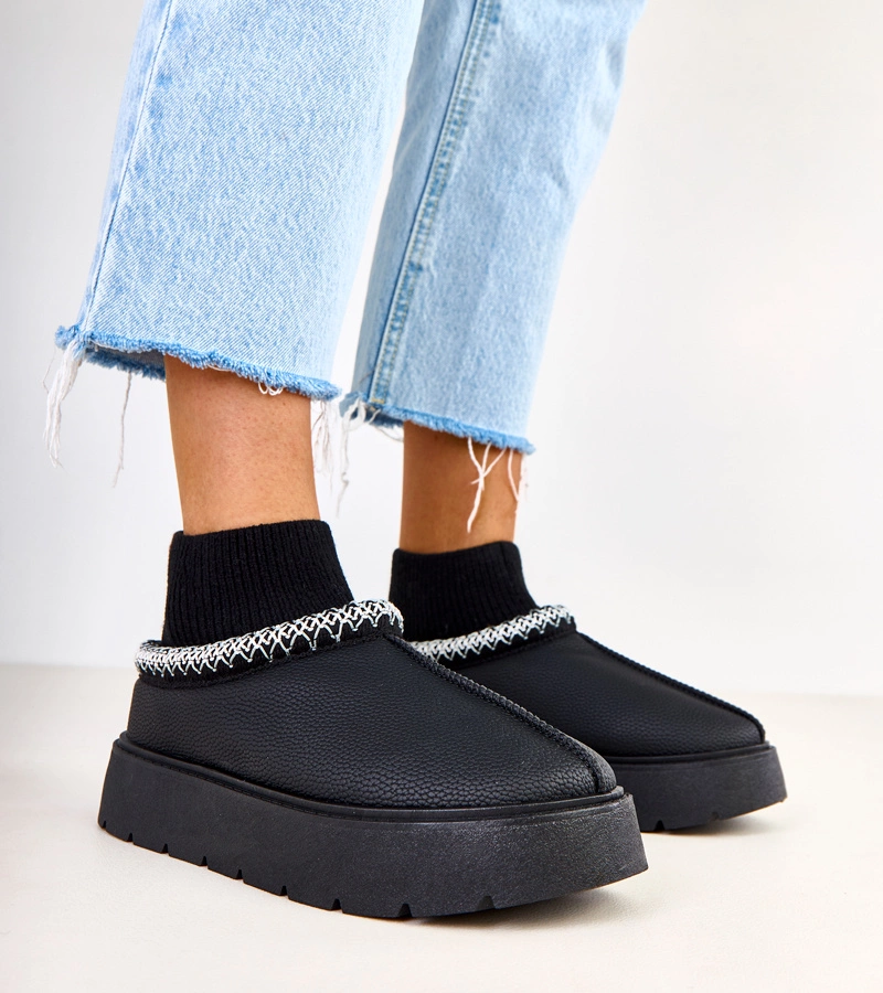 Czarne śniegowce ze skarpetkową cholewką Melary