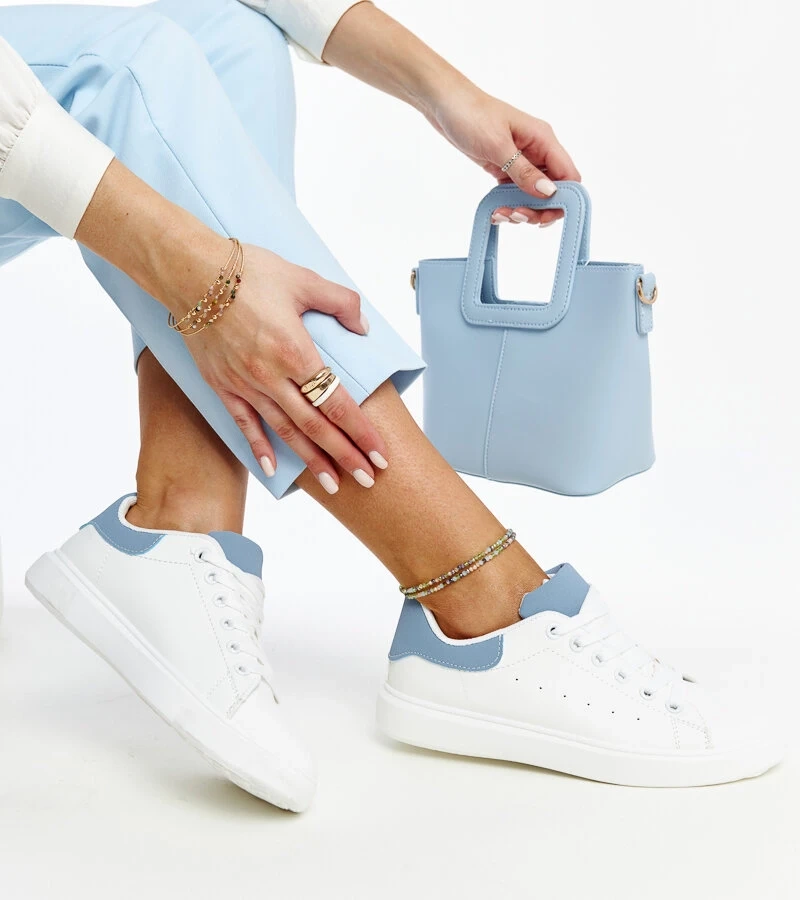 Biało-niebieskie trampki na platformie Ariam