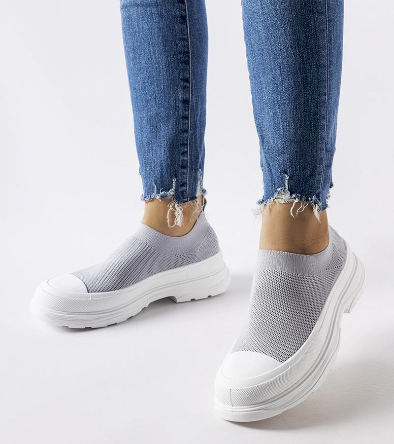 Szare wsuwane trampki na platformie Baratili