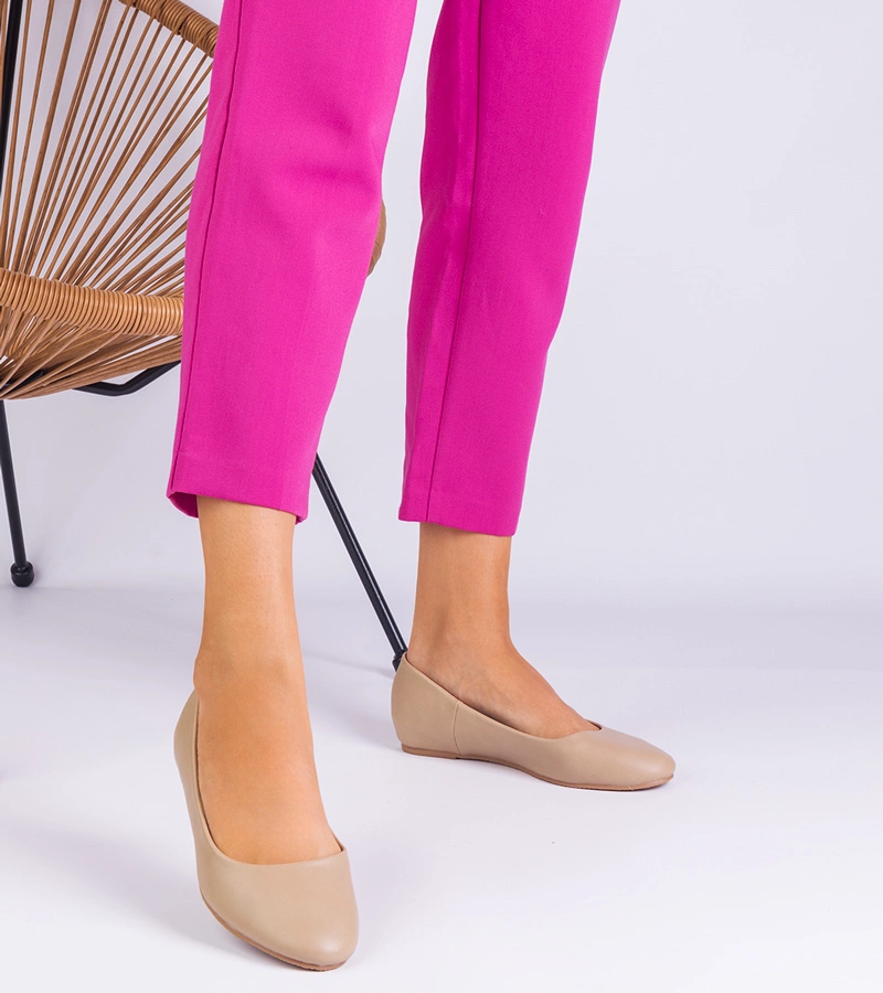 Beżowe balerinki na ukrytym koturnie z ekoskóry Savelia