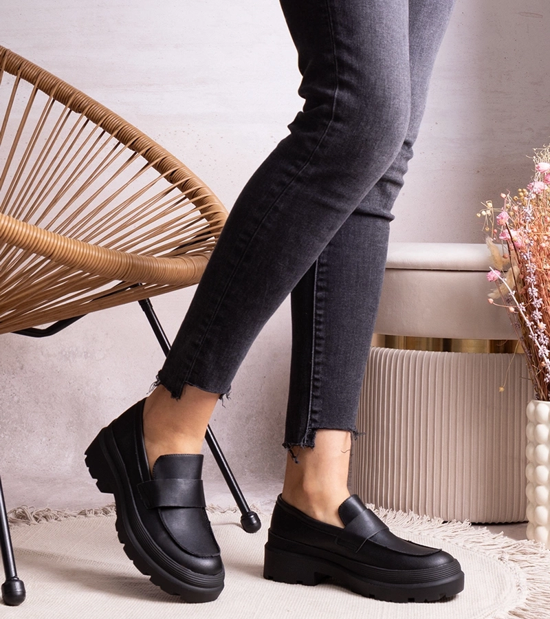 Czarne mokasyny z ekoskóry Seraphin