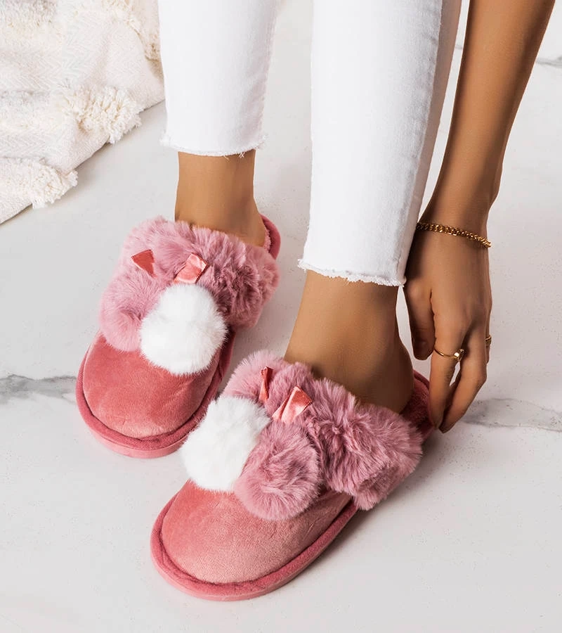 Różowe kapcie Bonnet