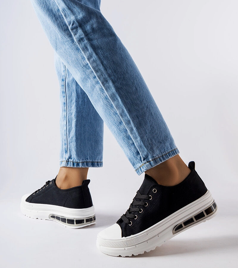 Czarne trampki Willis