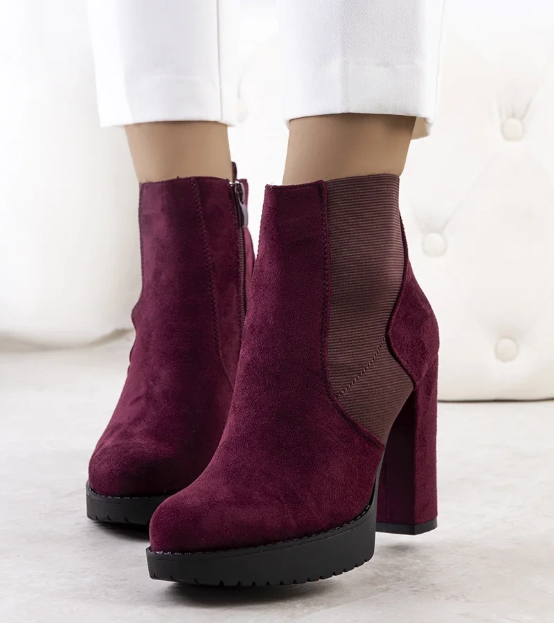 Bordowe botki na obcasie Macie