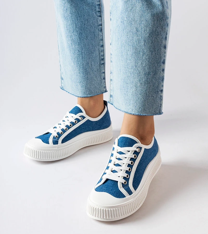 Niebieskie trampki na platformie Alfianello