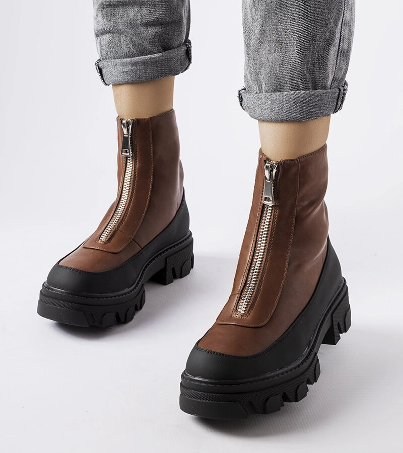 Brązowe masywne botki na zamek Morley