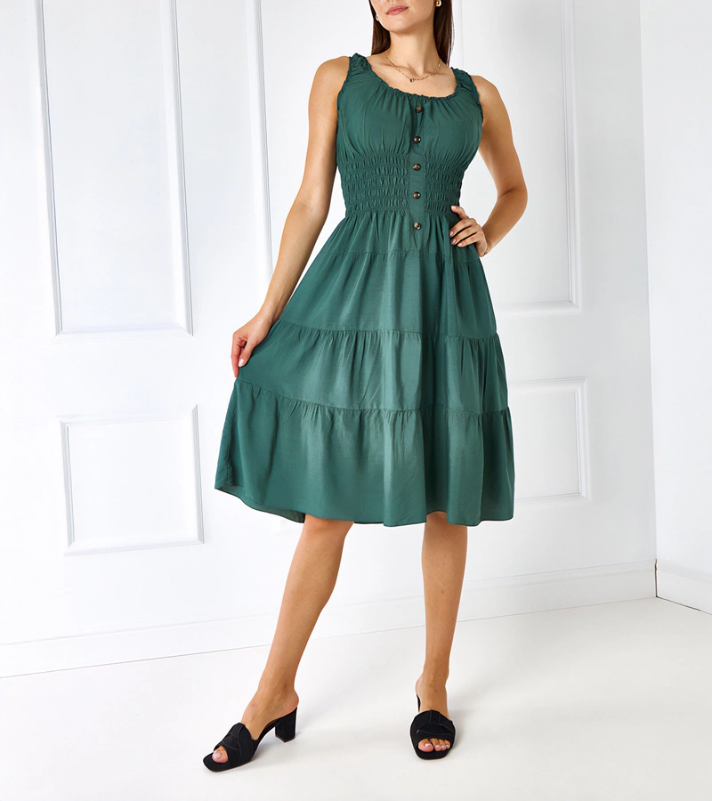 Zielona sukienka na ramiączkach Masaew