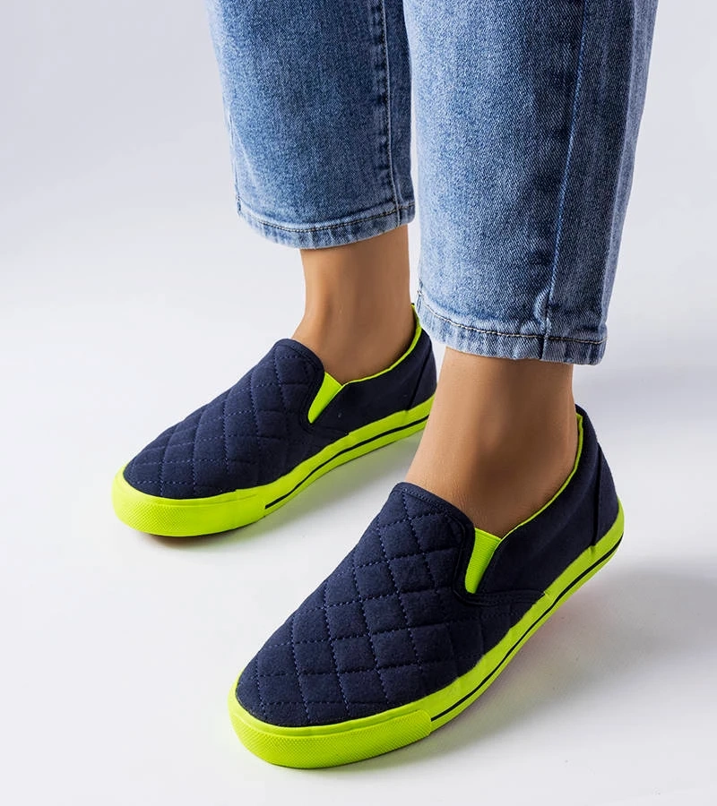 Granatowe pikowane tenisówki wsuwane Balsamo