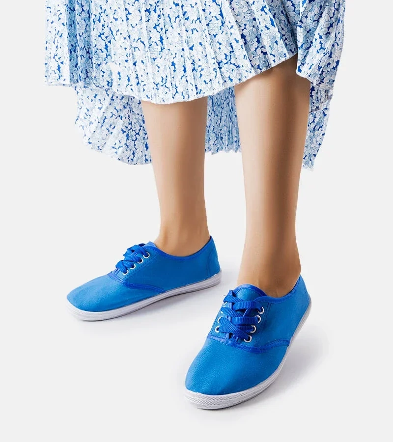 Niebiskie tenisówki Wang