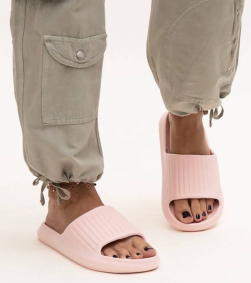 Różowe klapki piankowe Gilly