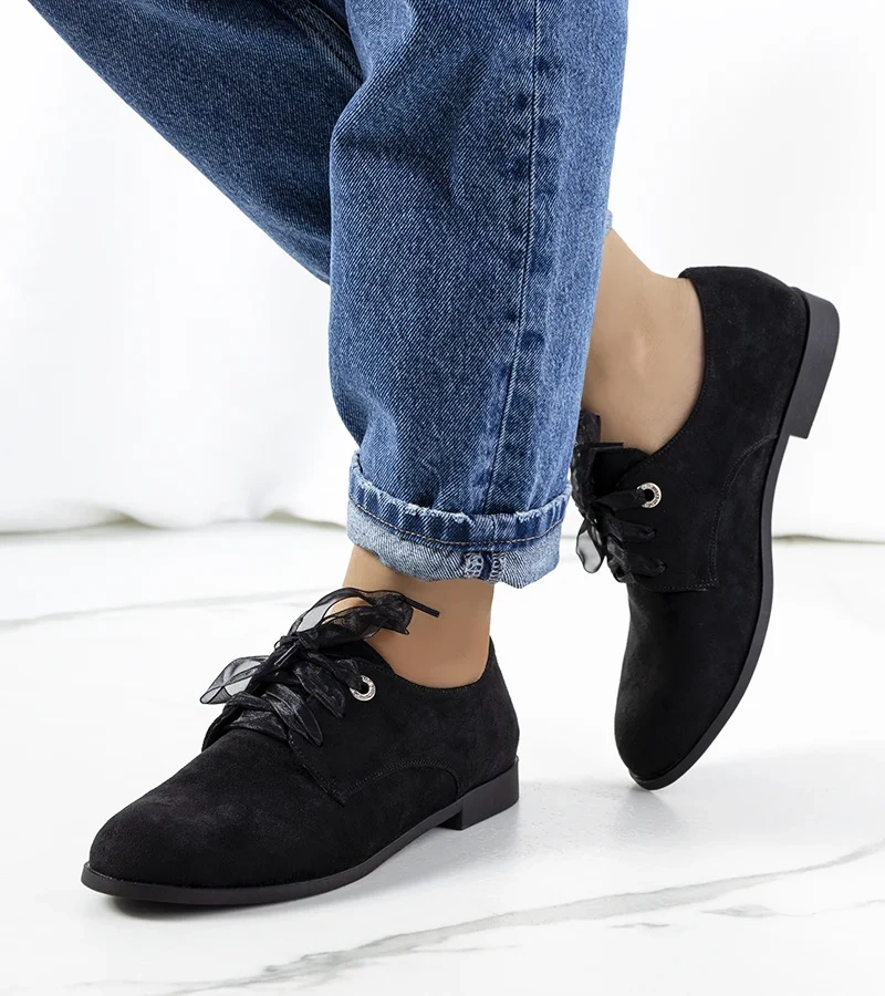 Czarne półbuty Ename