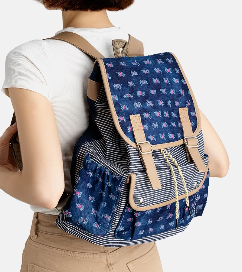 Granatowy plecak Esila