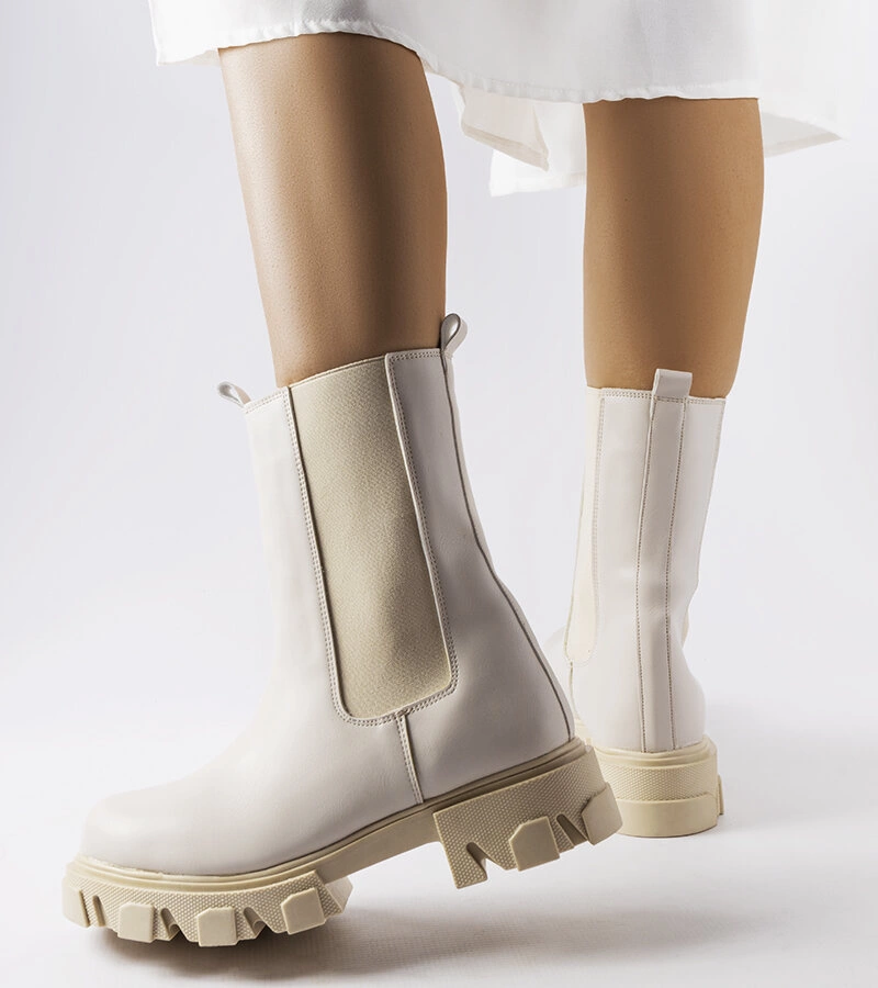 Beżowe wsuwane botki workery Vallejo