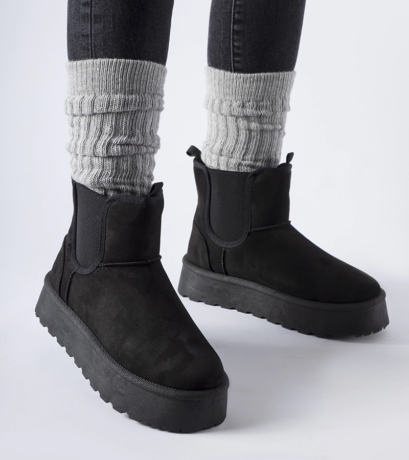 Czarne śniegowce z gumkami po bokach Bertino