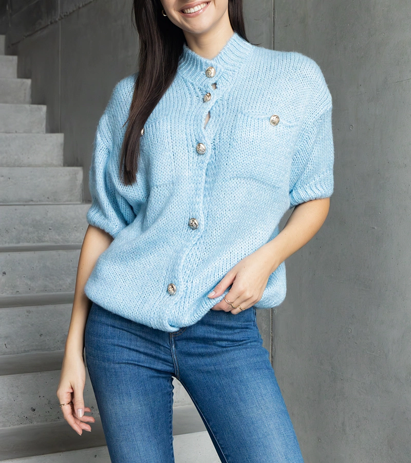 Sweter niebieski z krótkim rękawem Shela