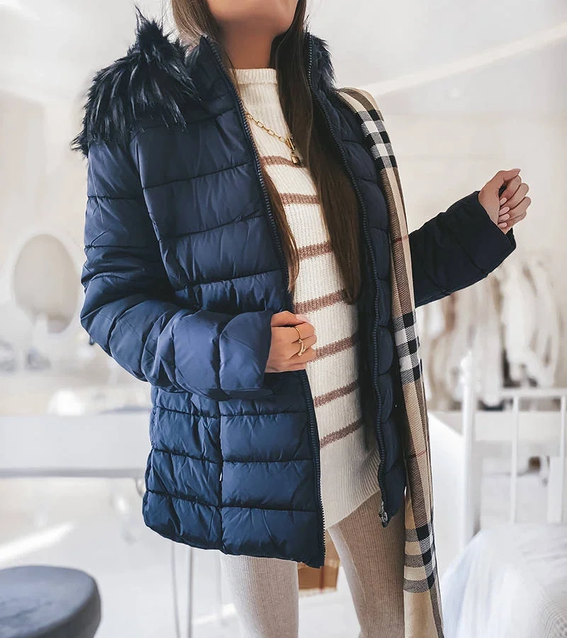 Granatowa kurtka pikowana Koa