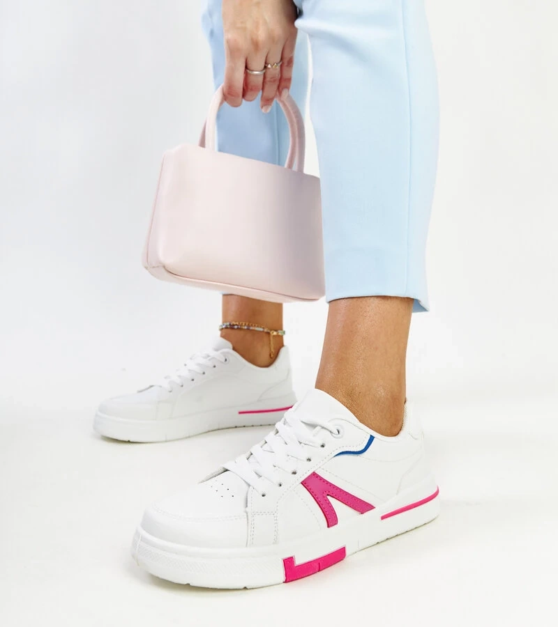 Białe sneakersy z różem Zorica