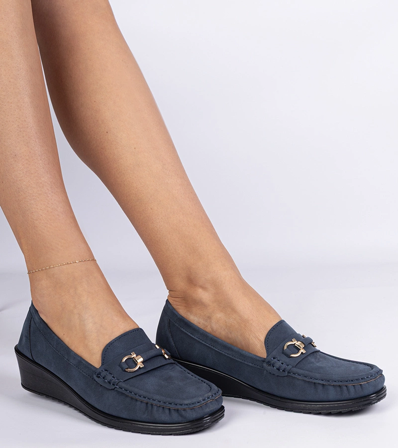 Granatowe mokasyny damskie na koturnie Sameri